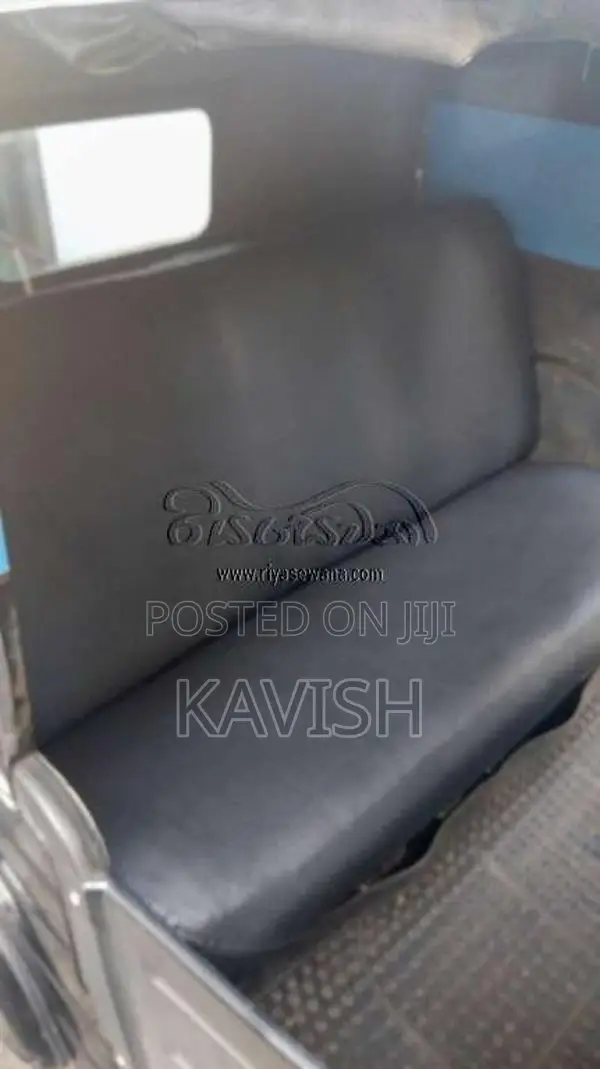 Bajaj RE 205 2013 Three Wheel (Used)