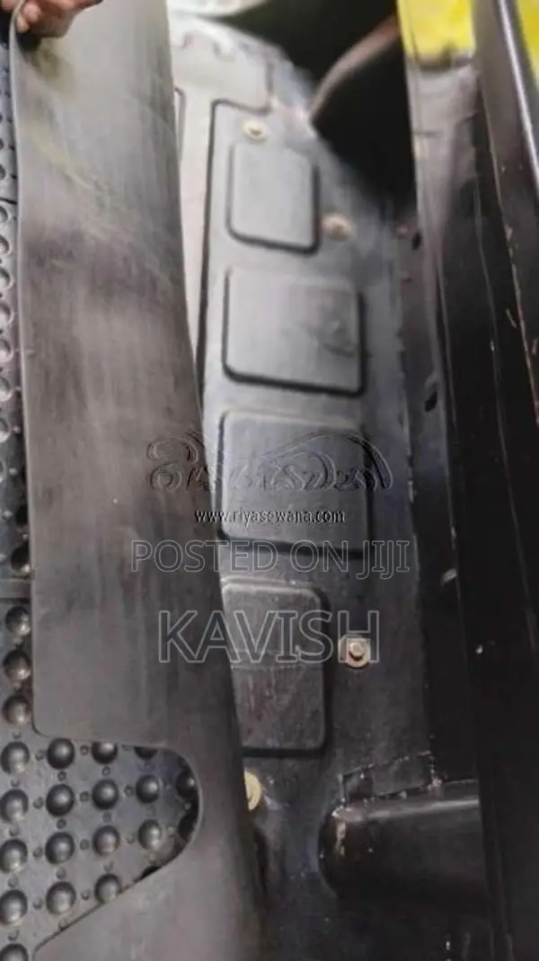 Bajaj RE 205 2013 Three Wheel (Used)