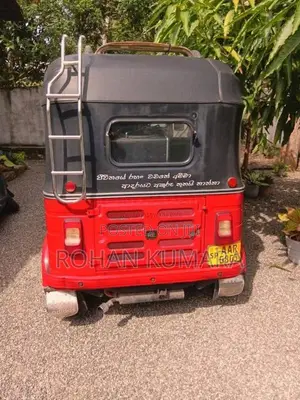 Bajaj RE 2014 Three Wheel (Used)