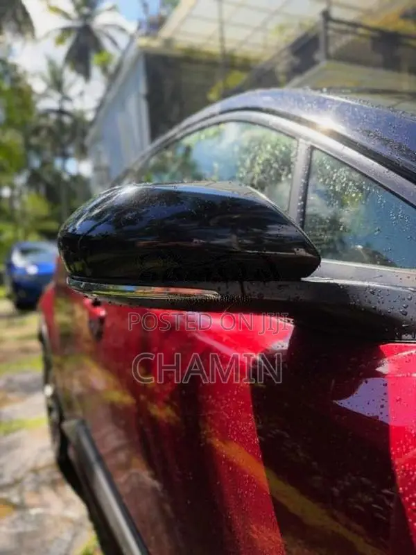 Toyota CHR NGX 10 2018 SUV (Used)