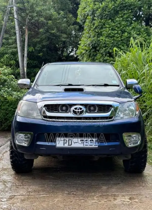 Toyota HILUX VIGO G GRADE 2008 Pickup (Used)