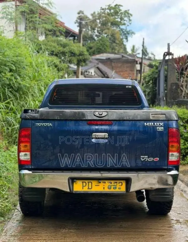 Toyota HILUX VIGO G GRADE 2008 Pickup (Used)