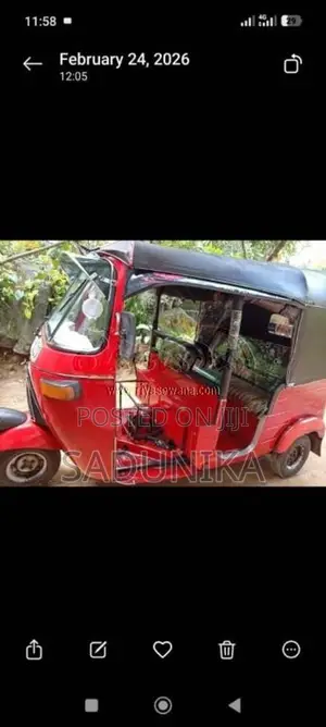Bajaj 4 Stroke 2009 Three Wheel (Used)