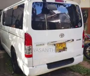 Toyota KDH 2008 Van (Used)