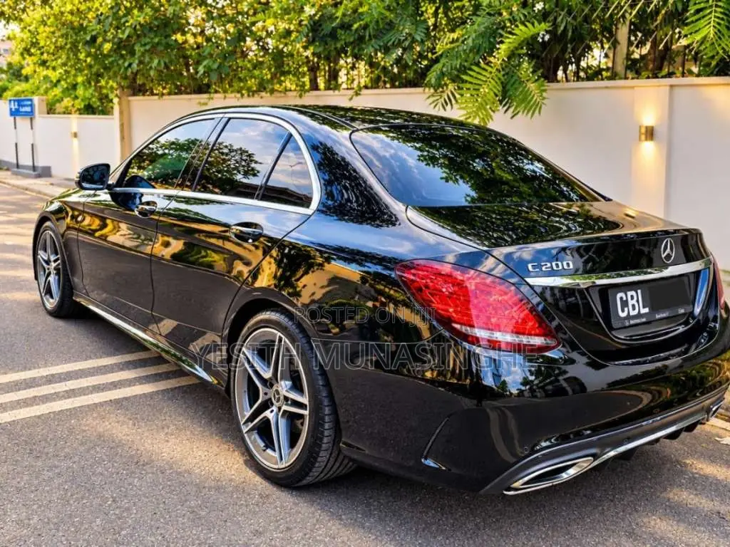 Mercedes-Benz C200 2019 Car (Used)