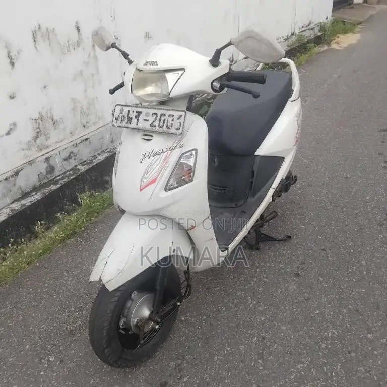 Hero Pleasure 2011 Motorbike (Used)