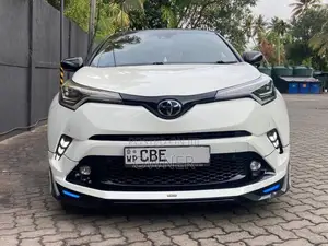 Toyota CHR NGX 10 GT TURBO 2018 SUV (Used)