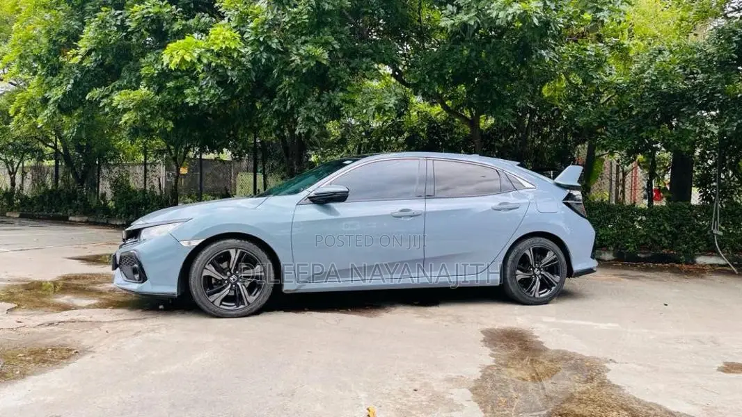 Honda Civic Ex 2018 Car (Used)