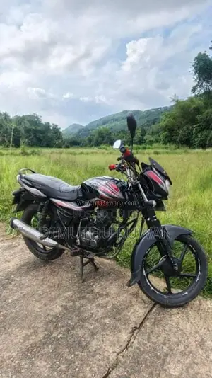 Bajaj Discover 100 2013 Motorbike (Used)