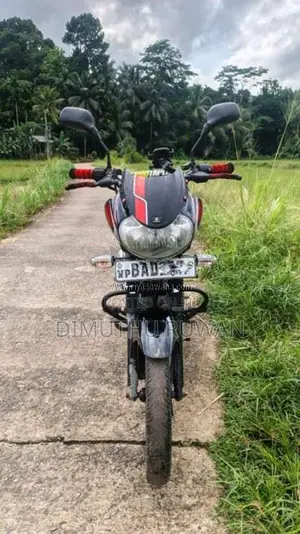 Bajaj Discover 100 2013 Motorbike (Used)