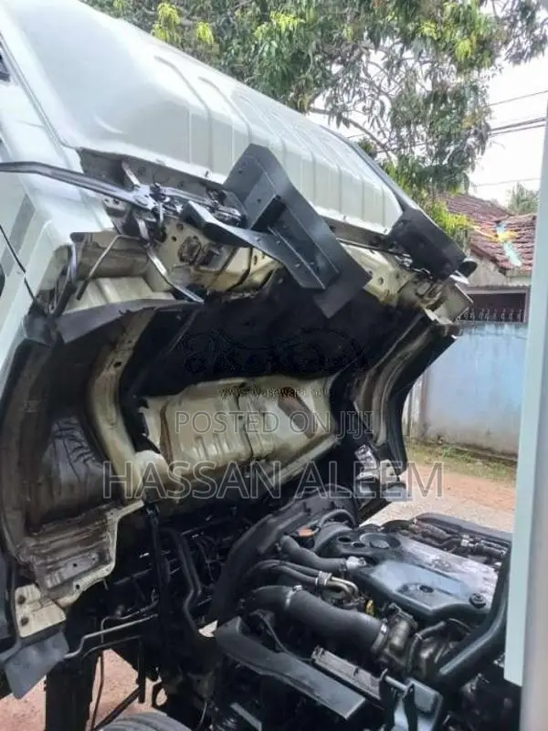 Isuzu BKG NPR85 ELF 2011 Lorry (Used)
