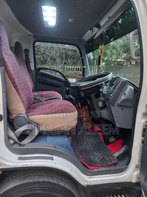 Isuzu BKG NPR85 ELF 2011 Lorry (Used)