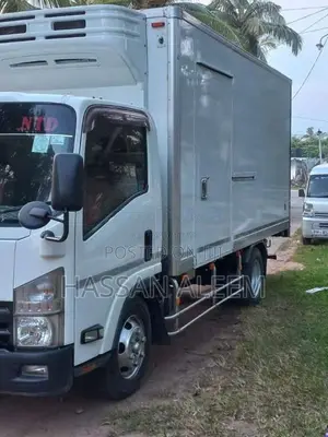 Isuzu BKG NPR85 ELF 2011 Lorry (Used)