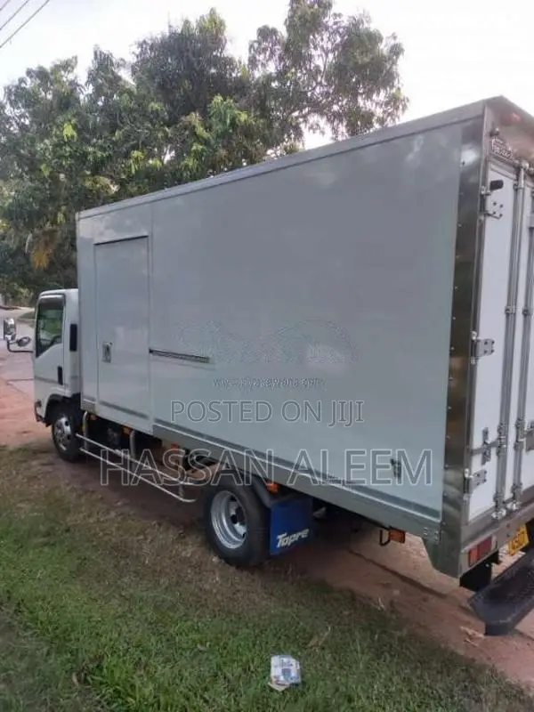 Isuzu BKG NPR85 ELF 2011 Lorry (Used)