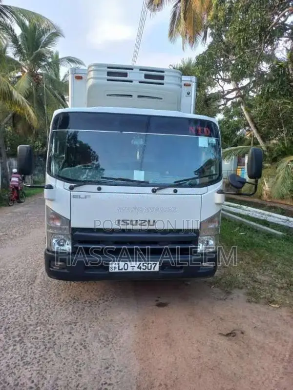 Isuzu BKG NPR85 ELF 2011 Lorry (Used)