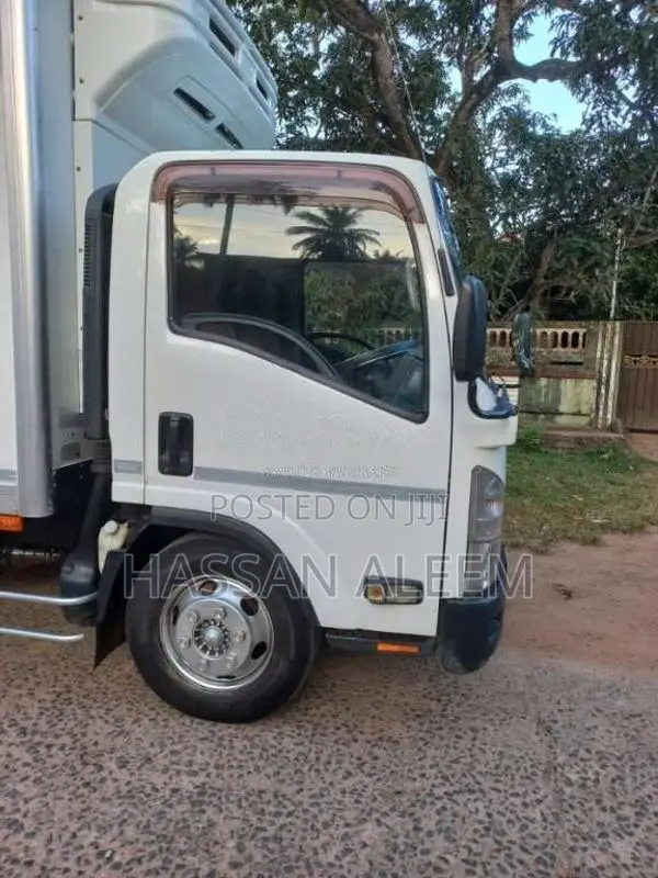 Isuzu BKG NPR85 ELF 2011 Lorry (Used)