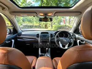Kia Sorento 1-14 Option 2012 SUV (Used)