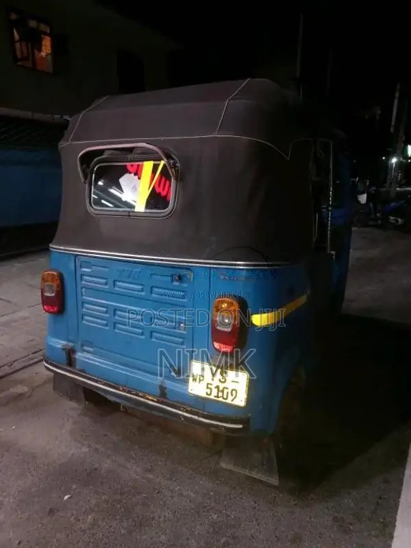 TVS KING 2011 Three Wheel (Used)
