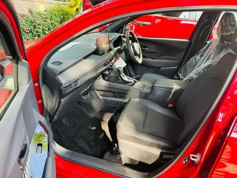 Toyota Yaris Ativ GR Sport Hybrid 1.5L 2025