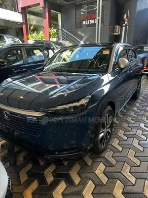 Honda Vezel Z PLAY MOONROOF 2024