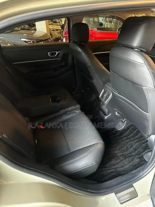 Honda Vezel Z GRADE 2024