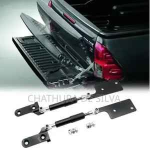 Revo, Rocco Tailgate Full Strut Set