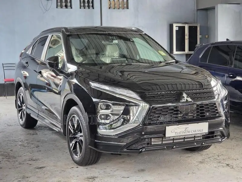 Mitsubishi Eclipse Cross Exceed Fully Loaded 2025