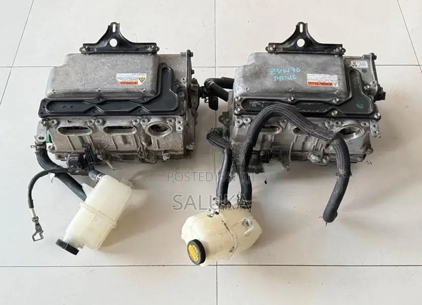 Toyota Prius ZVW 30 Inverter Unit (A)
