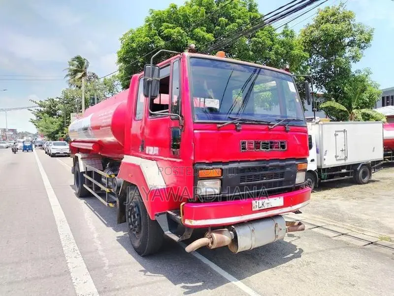 Ashok Leyland Tusker SUPER 1613 BOWSER 2012