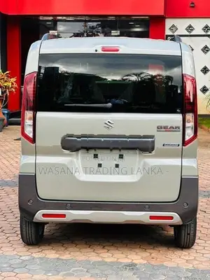 Suzuki Spacia Gear New Facelift 2025