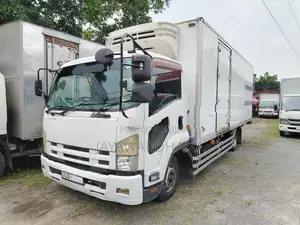 Isuzu Forward FSR90 FREEZER 21FT 2011