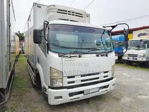 Isuzu Forward FSR90 FREEZER 21FT 2011