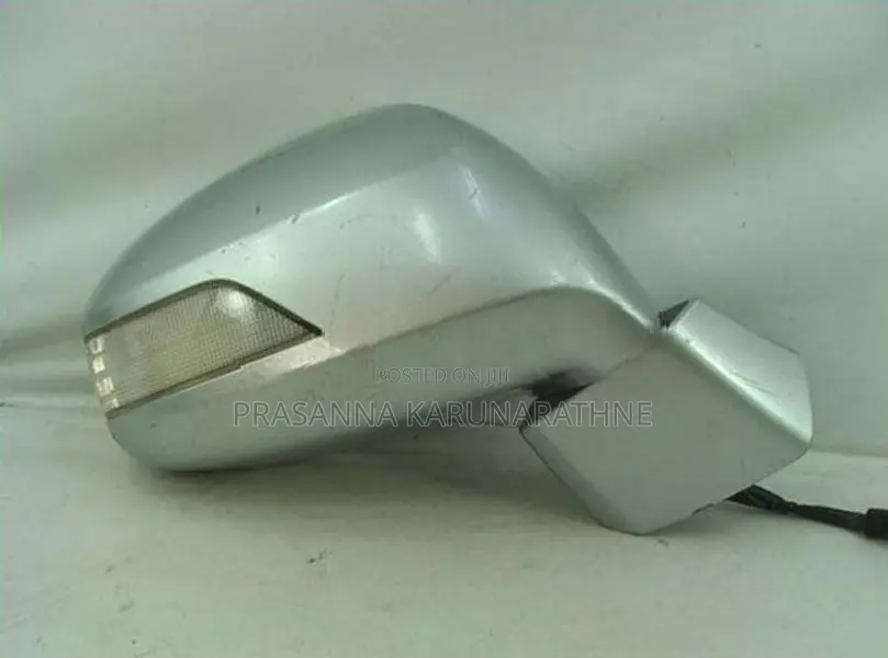 Honda GP3 Freed side mirror parts