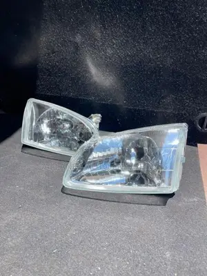 Toyota Starlet EP91 Headlight Set