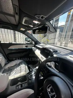 Honda Vezel Z PLAY MOONROOF 2026