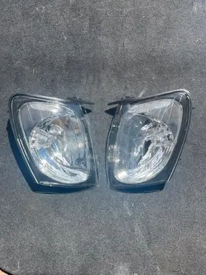 Toyota CR41 KR41 Noah Crystal Corner Light Set
