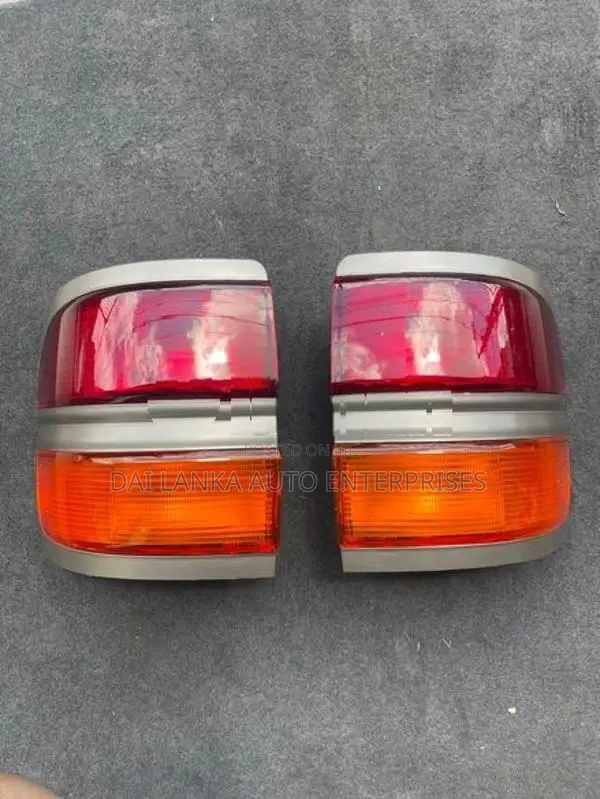 Toyota Townace CR27 Taillight Set