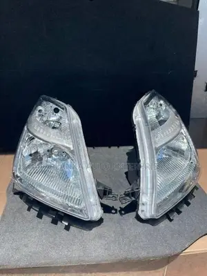 Toyota Prius 20 Headlight Set