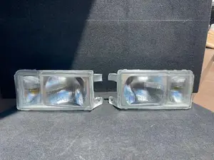 Nissan Caravan E24 QD Headlight Set