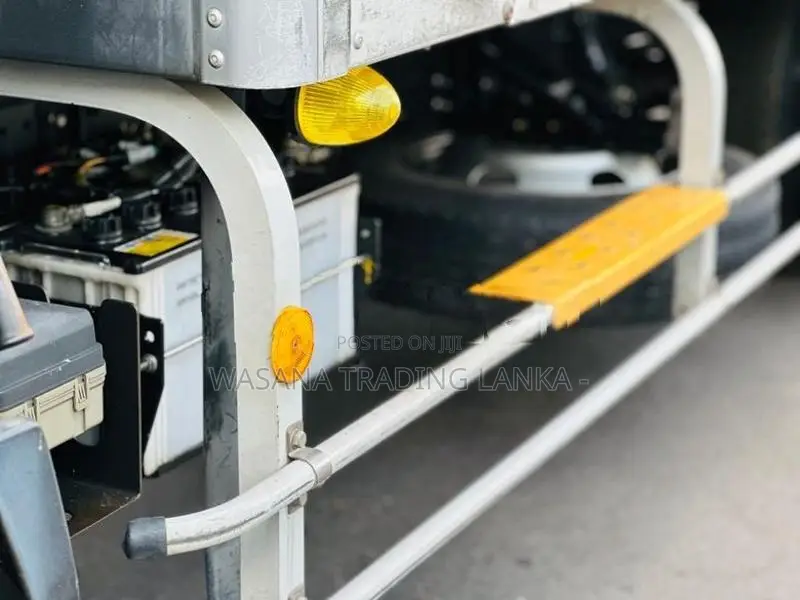 Isuzu Elf Full Body freezer 2019