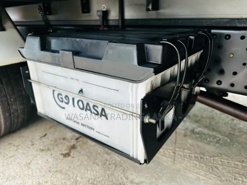 Isuzu Elf Freezer 2019
