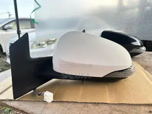 Toyota Aqua Side Mirror (complete)