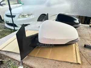 Toyota Aqua Side Mirror (complete)