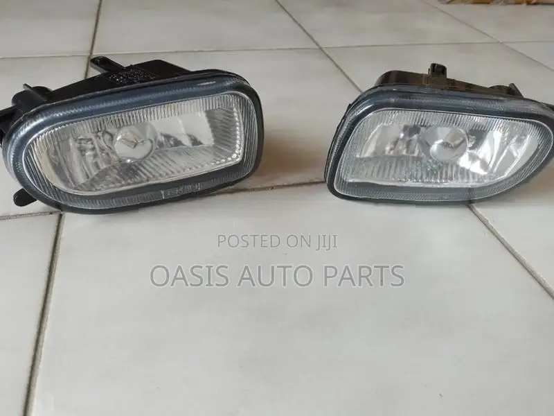 Nissan sunny fb15 n16 Halogen or Led fog lamps
