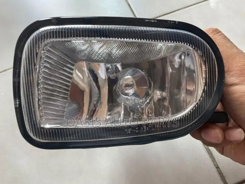 Nissan sunny fb15 n16 Halogen or Led fog lamps