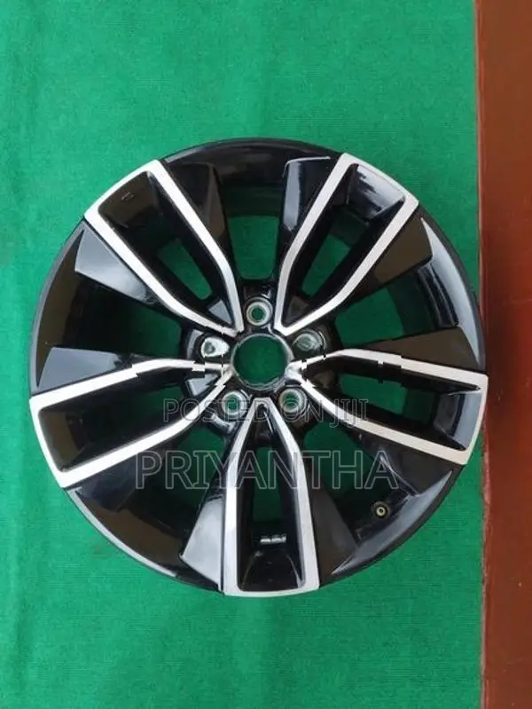 Honda Vezel Alloy wheel