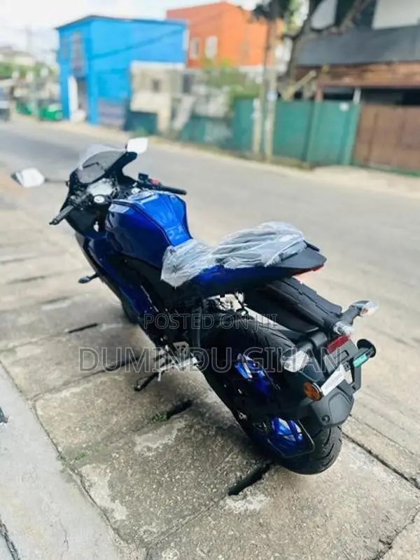 Yamaha R15 2026