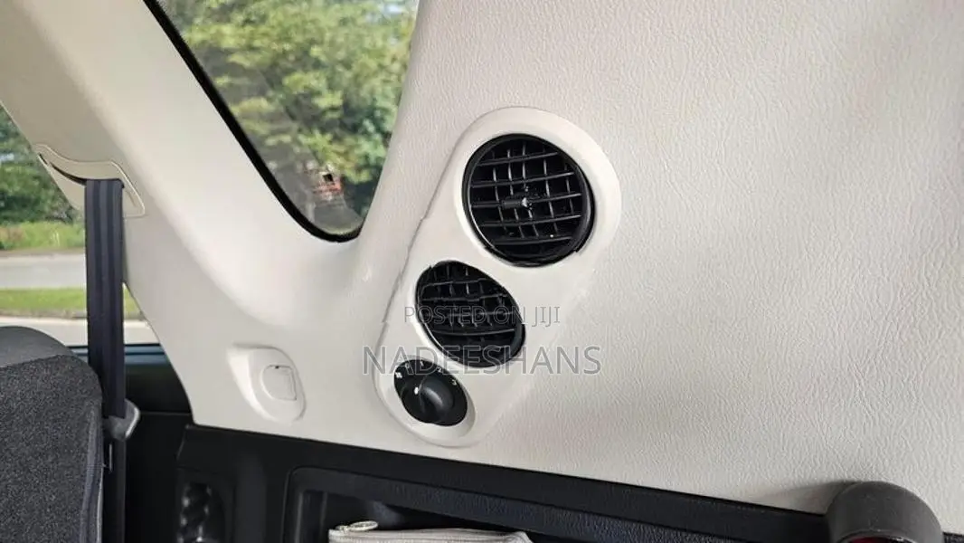 Ssang Yong Rexton MICRO 2L DIESEL 2015