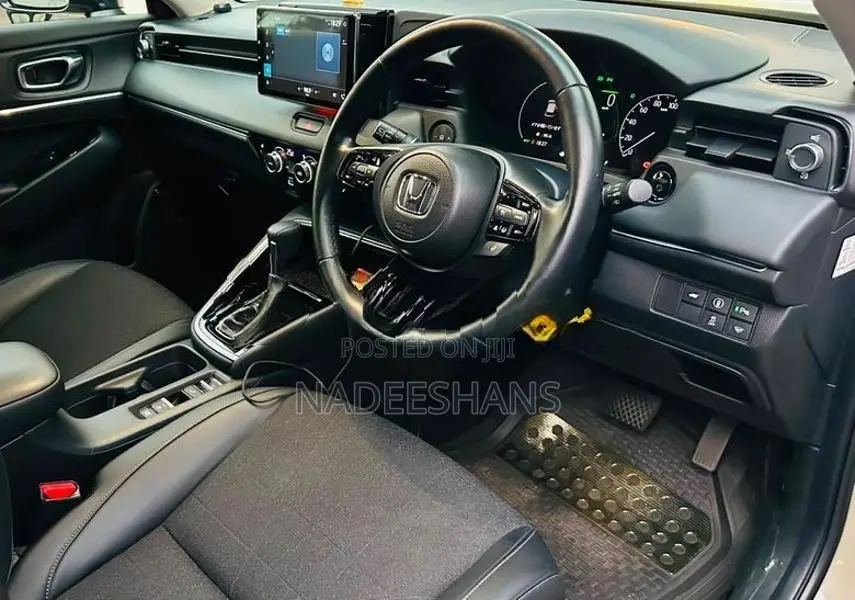 Honda Vezel Z GRADE HYBRID 2024