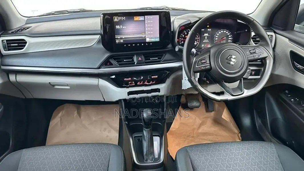 Suzuki Swift MZ HYBRID 2024